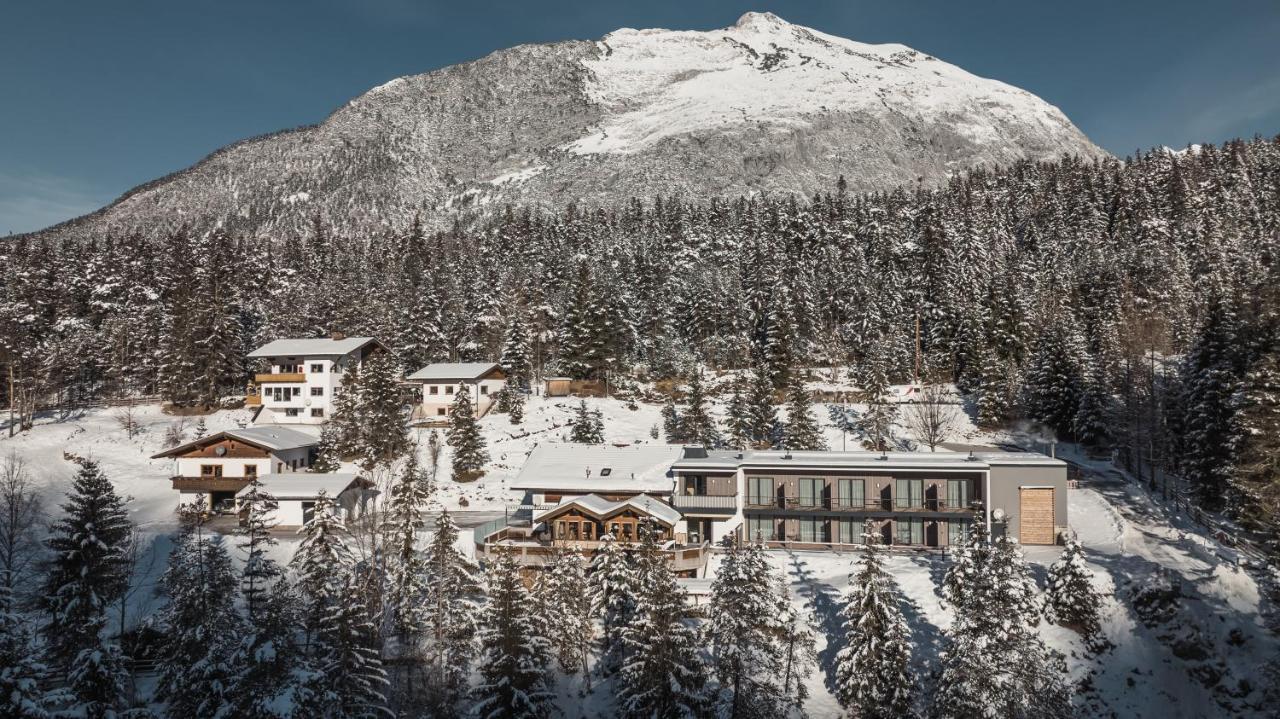 Hotel Garni Isarlodge Wiesenhof Scharnitz Exterior photo