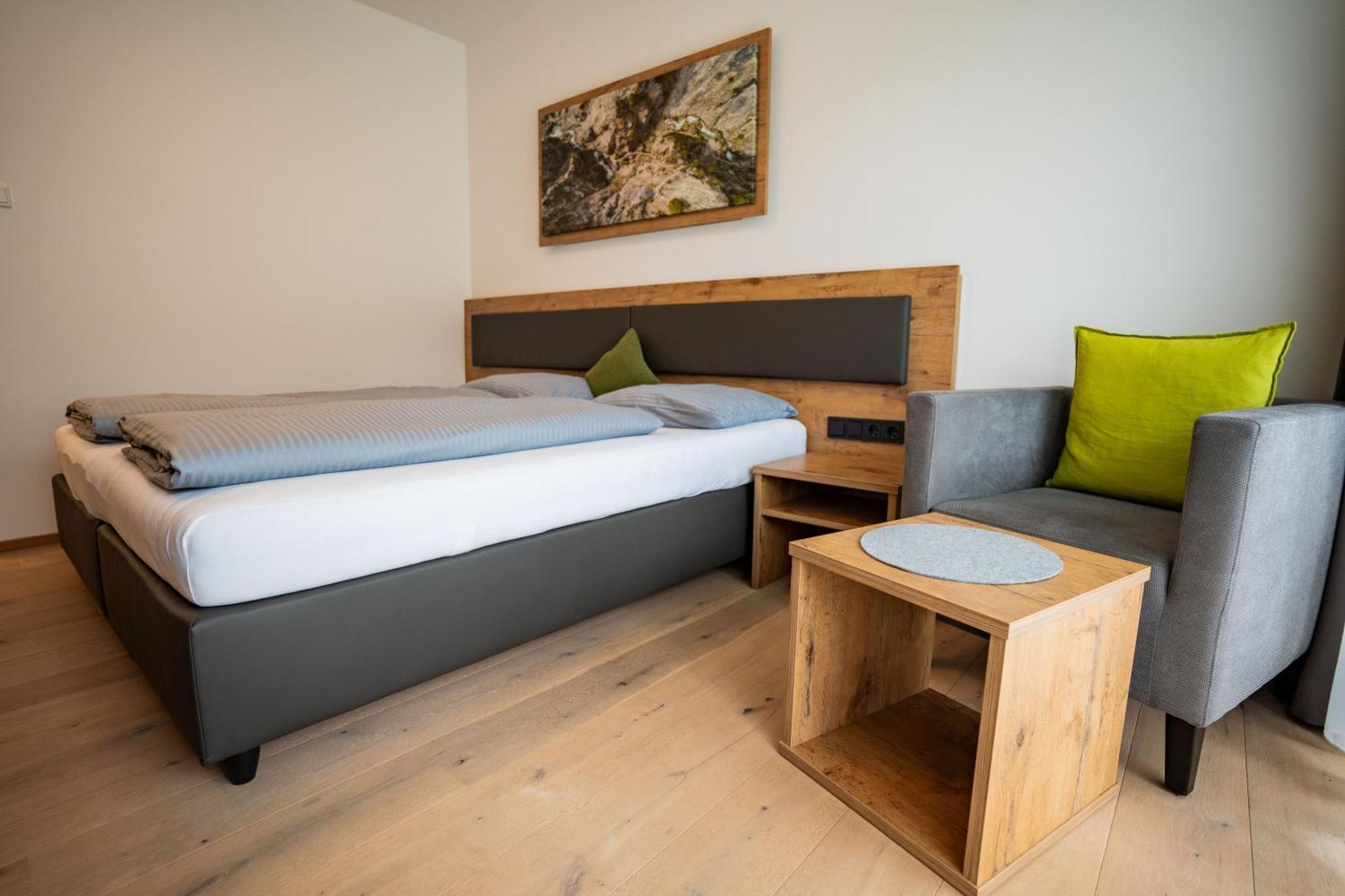 Hotel Garni Isarlodge Wiesenhof Scharnitz Exterior photo