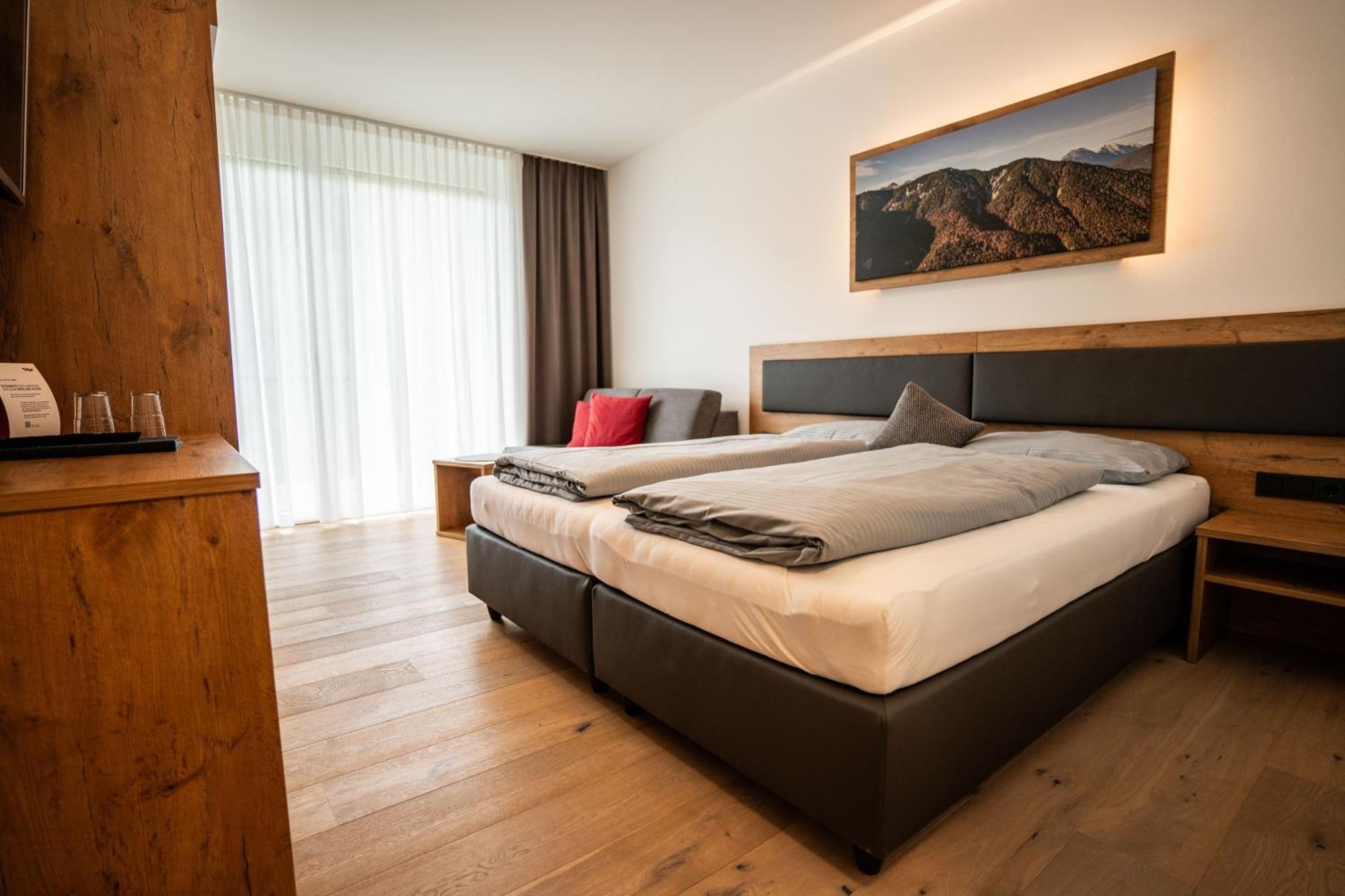 Hotel Garni Isarlodge Wiesenhof Scharnitz Exterior photo
